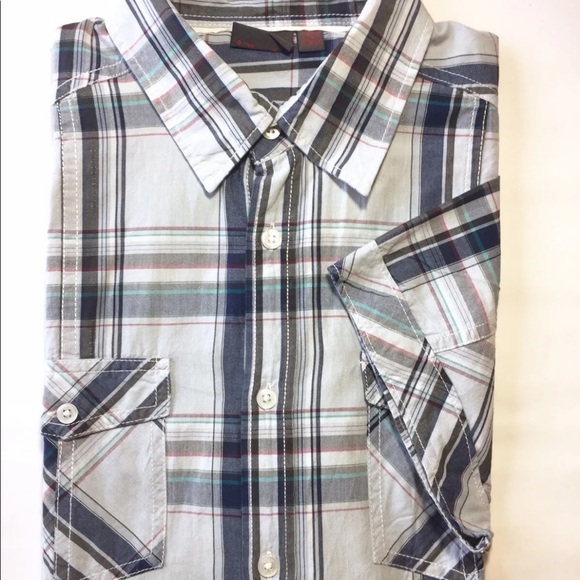 Esprit Men’s Short Sleeve Button Down Shirt Blue Grey Plaid L - Picture 10 of 11